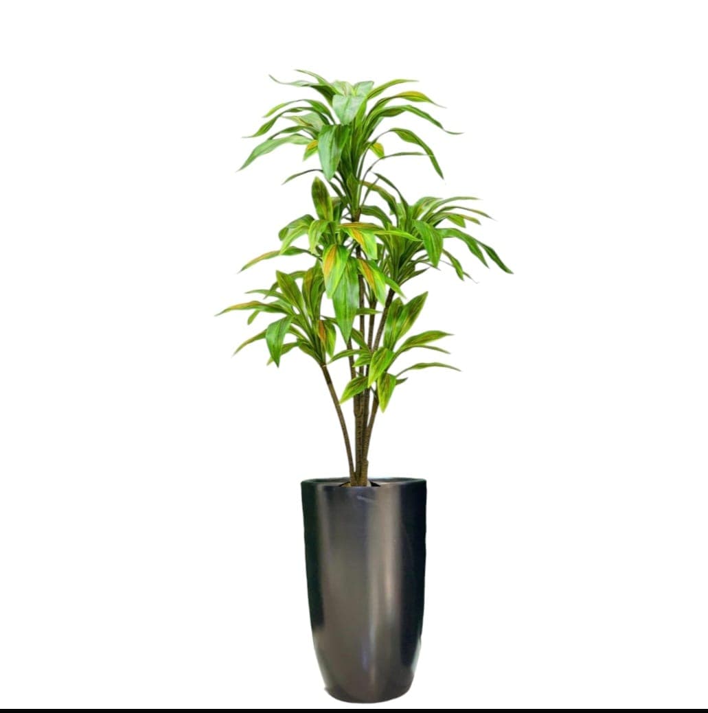 Very Beautiful Fake Plant In Black Ceramic Pot — photo 2 | Planto.ae UAE